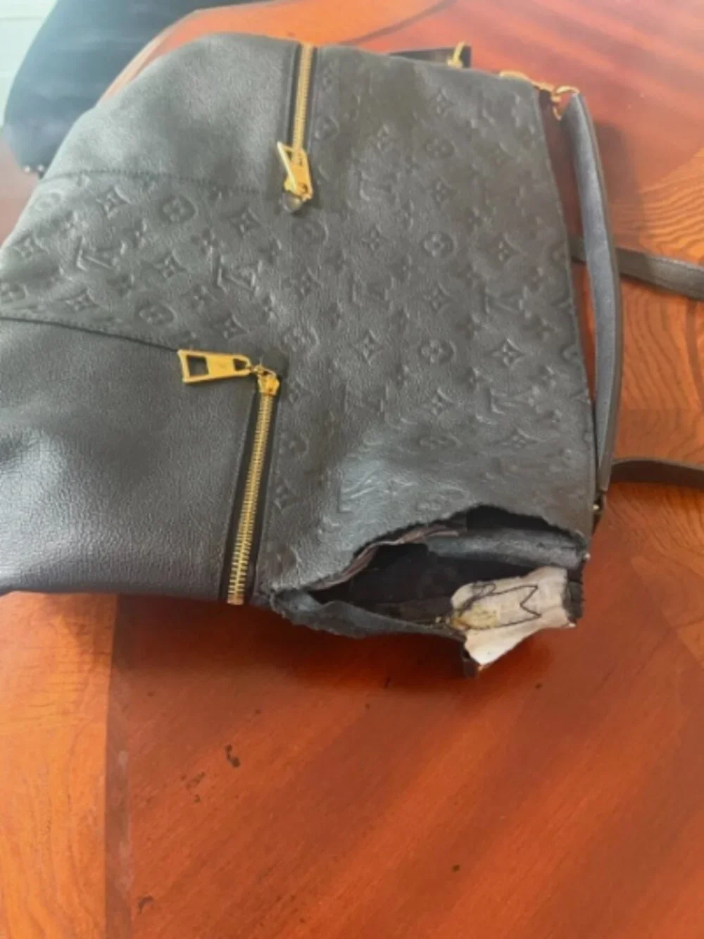 Louis Vuitton Melie Hobo M44014 Empreinte Noir Black Monogram